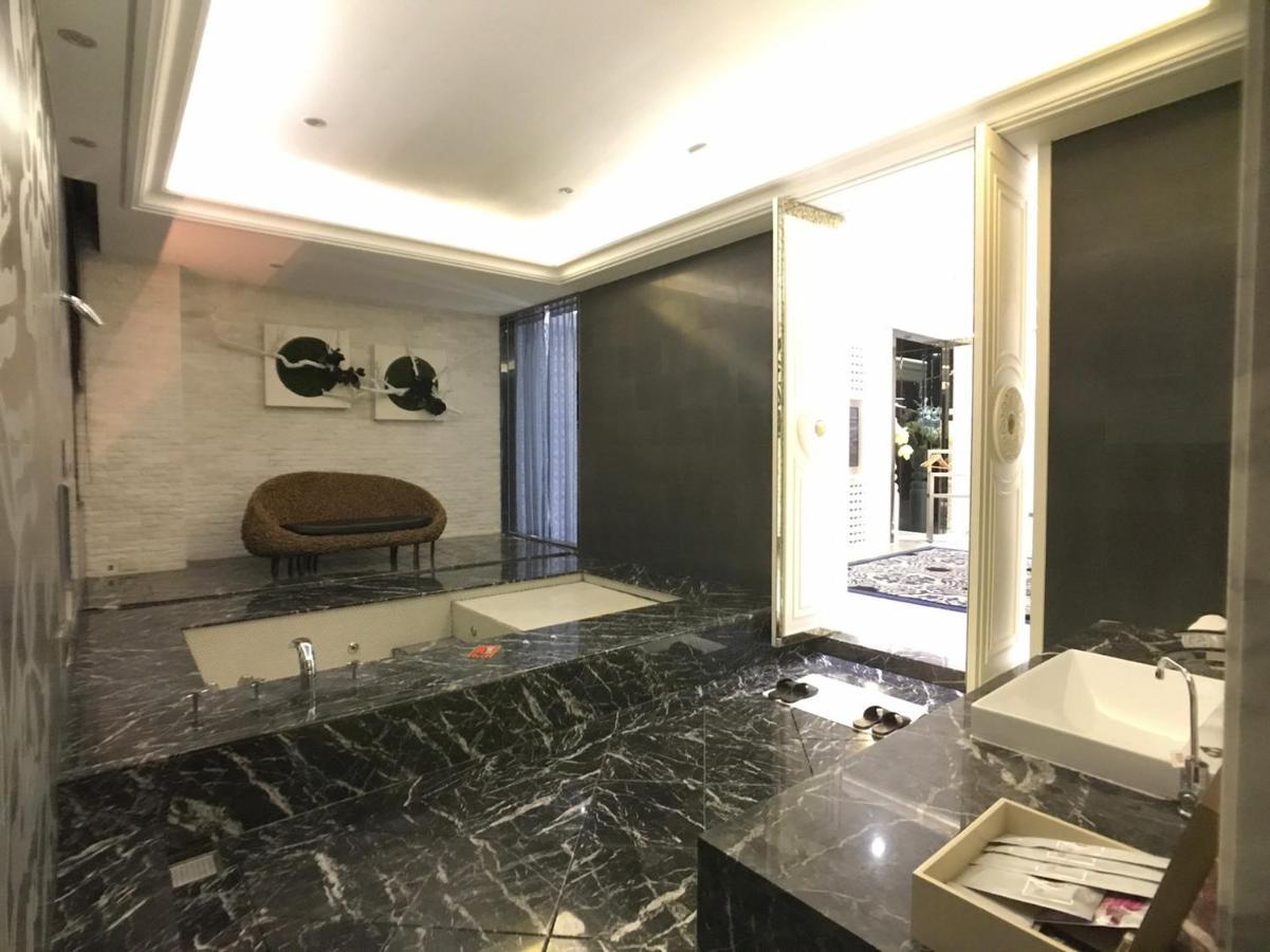 冠月精品旅館-Puli Ease Hotel Exterior foto